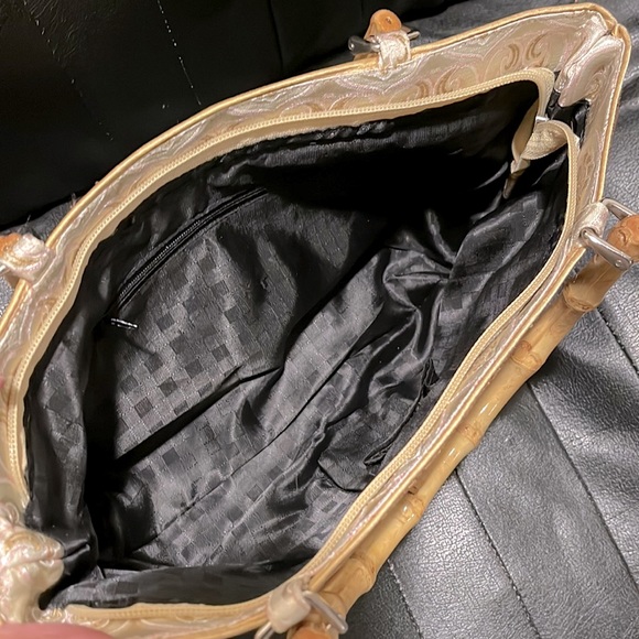 NWOT Authentic Chinese Purse: Silk/Floral Motif - Picture 3 of 4